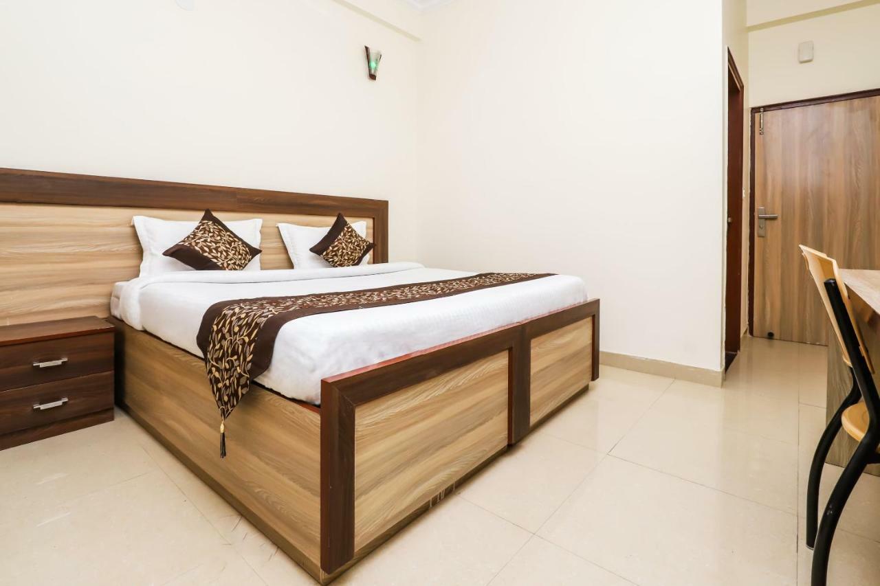 Hotel Sun Haven Greater Noida Quarto foto